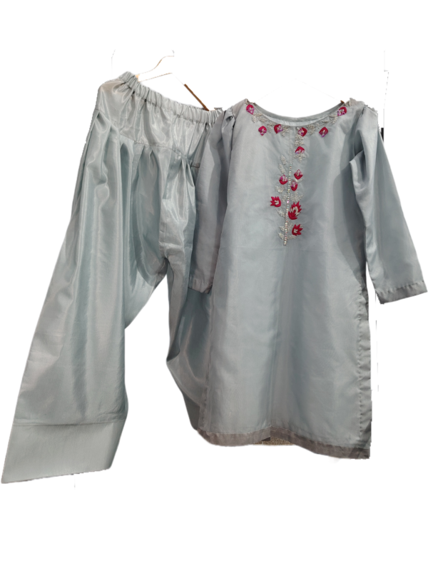 Nishat e Raaz - Image 4