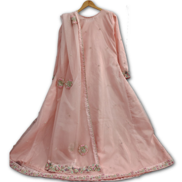 Gulab Aura - Image 3